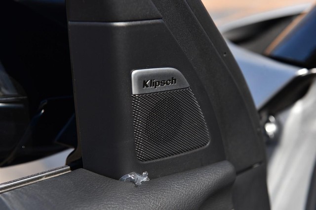 Nissan Armada Vehicle Image 11