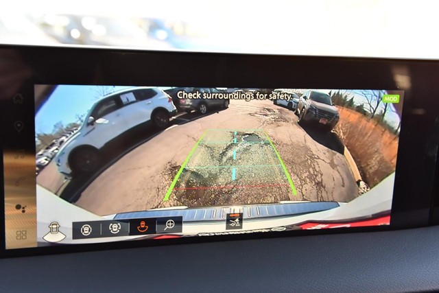 Nissan Armada Vehicle Image 17