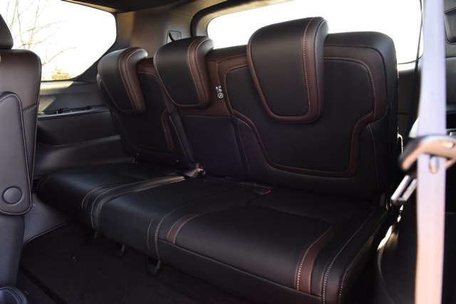 Nissan Armada Vehicle Image 29