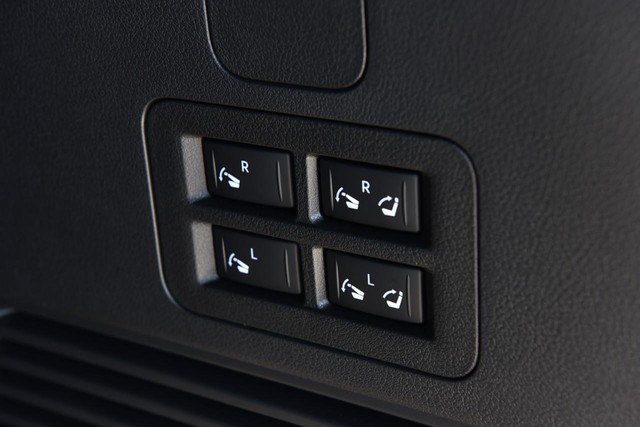 Nissan Armada Vehicle Image 31