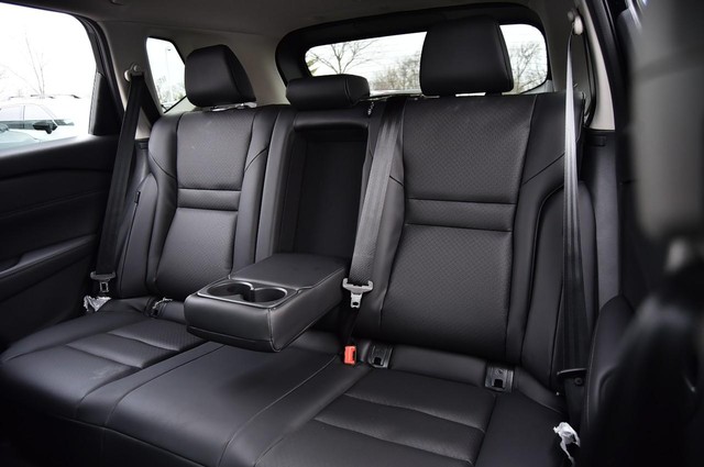 Nissan Rogue Vehicle Image 25