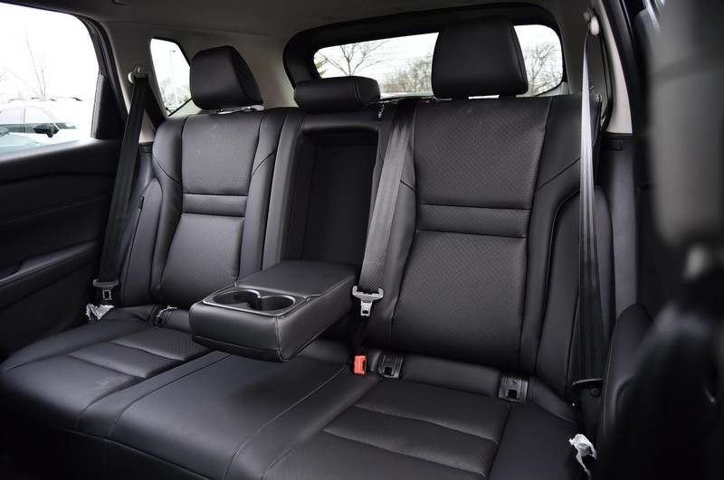 Nissan Rogue Vehicle Image 25