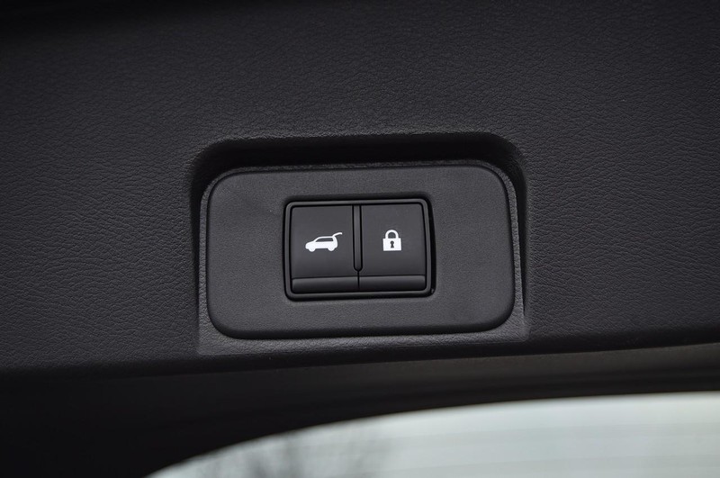 Nissan Rogue Vehicle Image 29