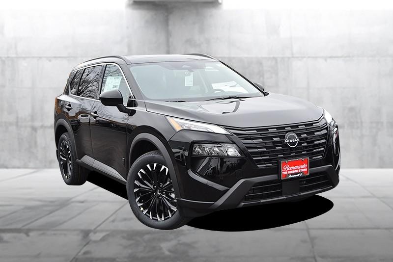 Nissan Rogue Vehicle Image 02