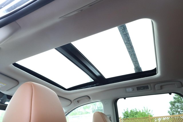 Nissan Pathfinder Vehicle Image 12
