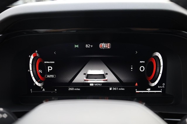 Nissan Pathfinder Vehicle Image 14