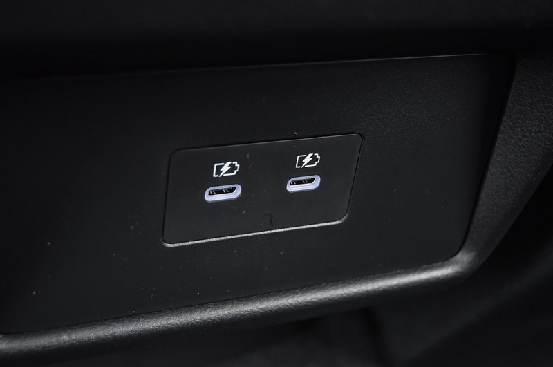 Nissan Rogue Vehicle Image 27