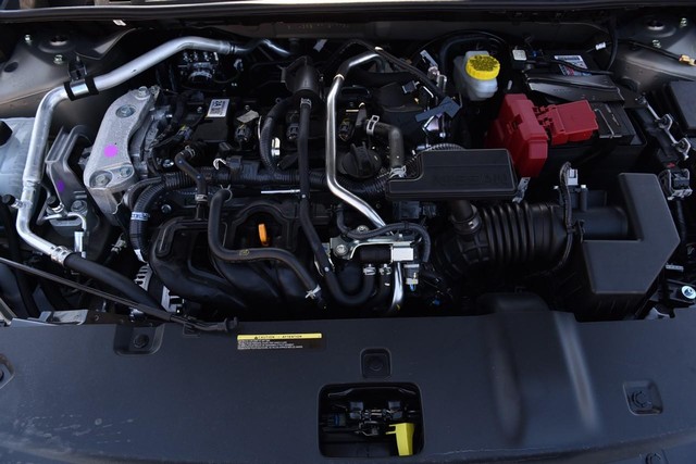 Nissan Sentra Vehicle Image 30