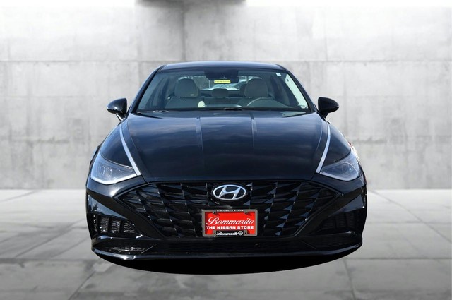 Hyundai Sonata Vehicle Image 05