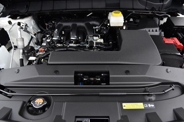 Nissan Pathfinder Vehicle Image 33