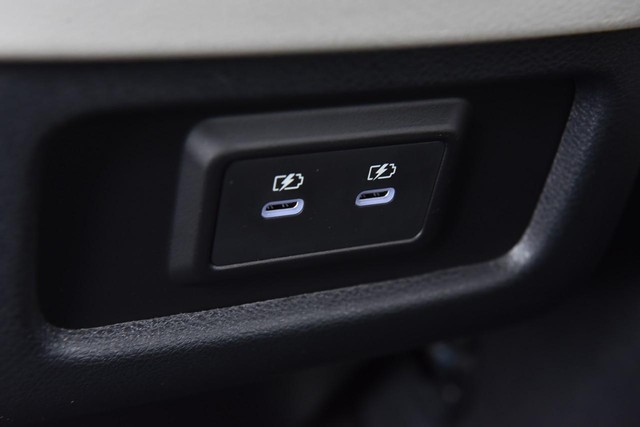 Nissan Pathfinder Vehicle Image 29