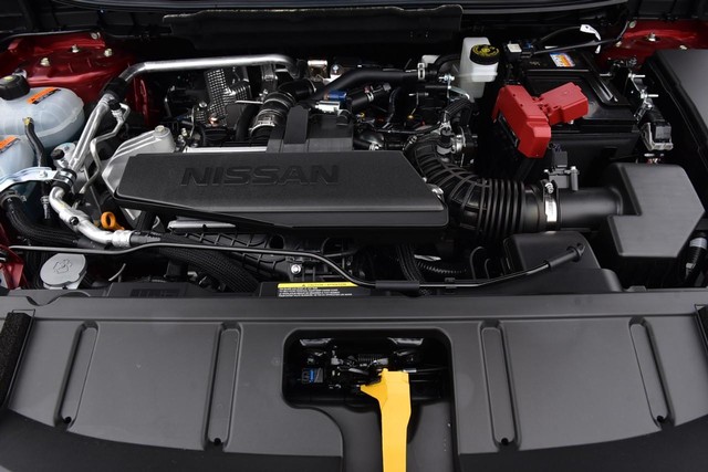Nissan Rogue Vehicle Image 32
