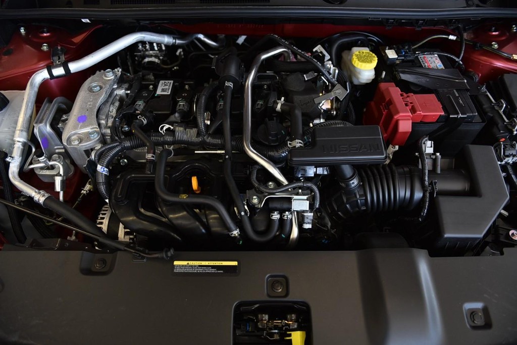 Nissan Sentra Vehicle Image 20