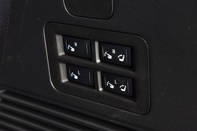 Nissan Armada Vehicle Image 32