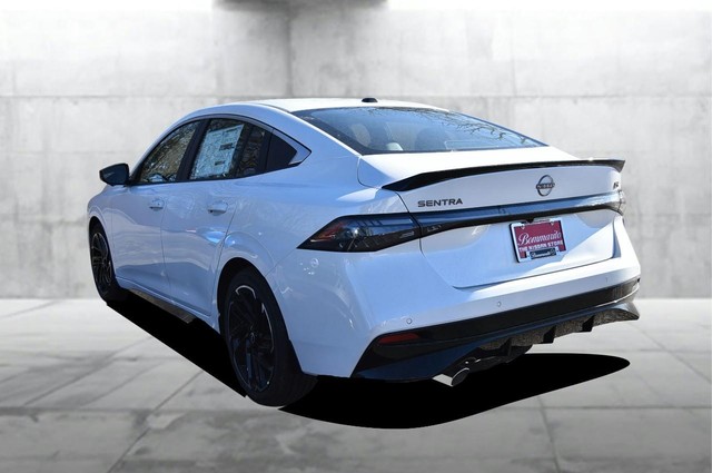 Nissan Sentra Vehicle Image 07