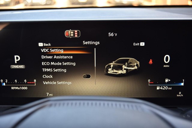 Nissan Sentra Vehicle Image 12