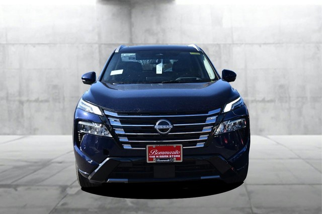 Nissan Rogue Vehicle Image 04