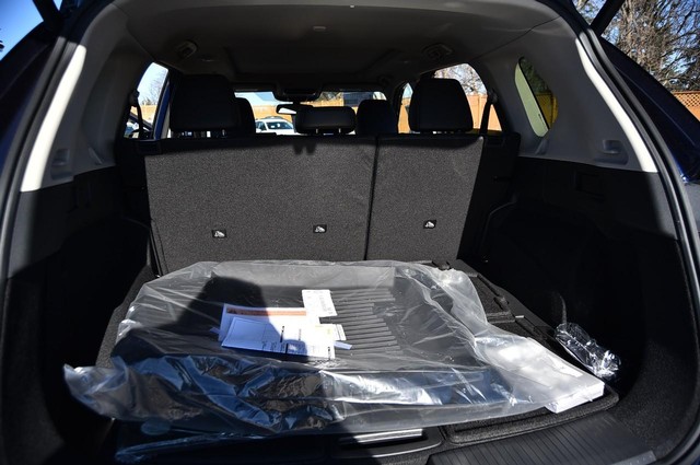 Nissan Rogue Vehicle Image 29