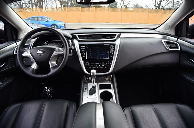 Nissan Murano Vehicle Image 08