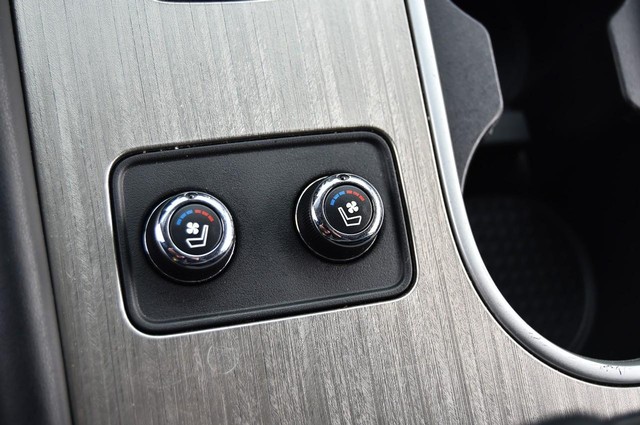 Nissan Murano Vehicle Image 20