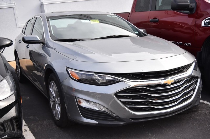 Chevrolet Malibu Vehicle Image 04