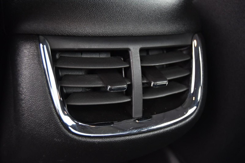 Chevrolet Malibu Vehicle Full-screen Gallery Image 22