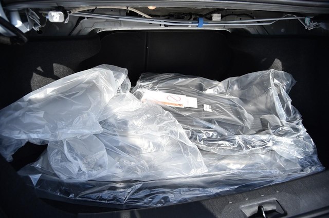 Nissan Sentra Vehicle Image 23