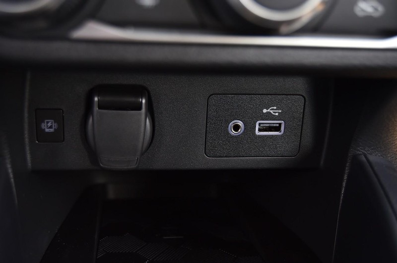 Nissan Versa Vehicle Image 15