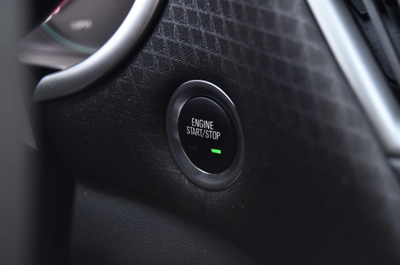 Chevrolet Malibu Vehicle Full-screen Gallery Image 16