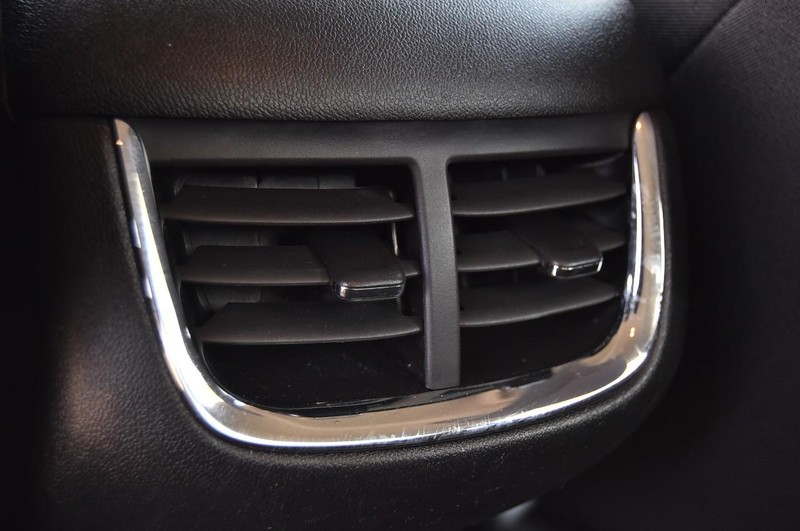 Chevrolet Malibu Vehicle Full-screen Gallery Image 21