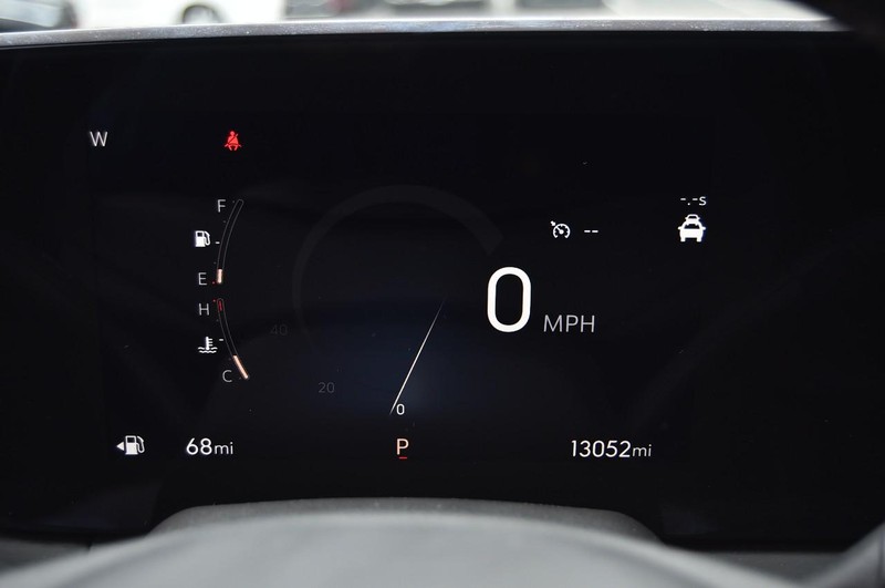 Buick Envista Vehicle Full-screen Gallery Image 11