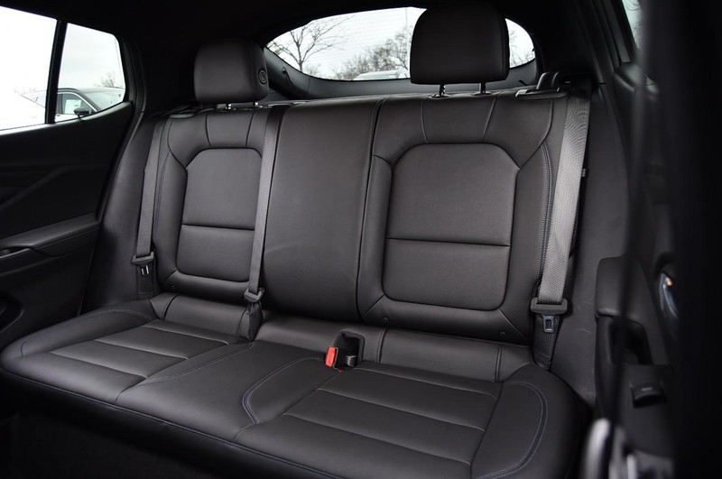 Buick Envista Vehicle Full-screen Gallery Image 21