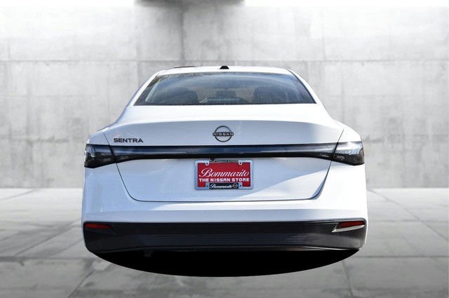 Nissan Sentra Vehicle Image 06