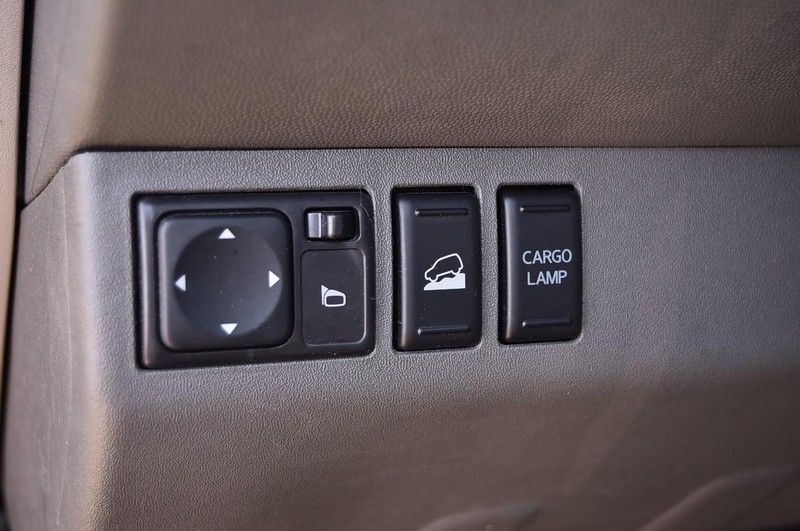 Nissan Frontier Vehicle Image 11