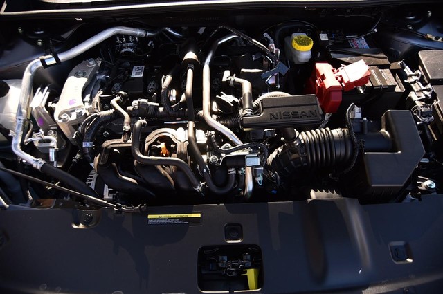 Nissan Sentra Vehicle Image 26