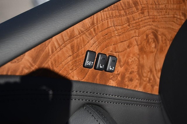 Nissan Armada Vehicle Image 10