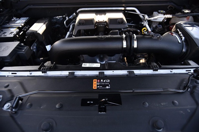 GMC Canyon Vehicle Full-screen Gallery Image 27