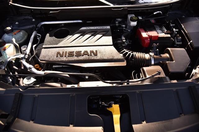 Nissan Rogue Vehicle Image 26