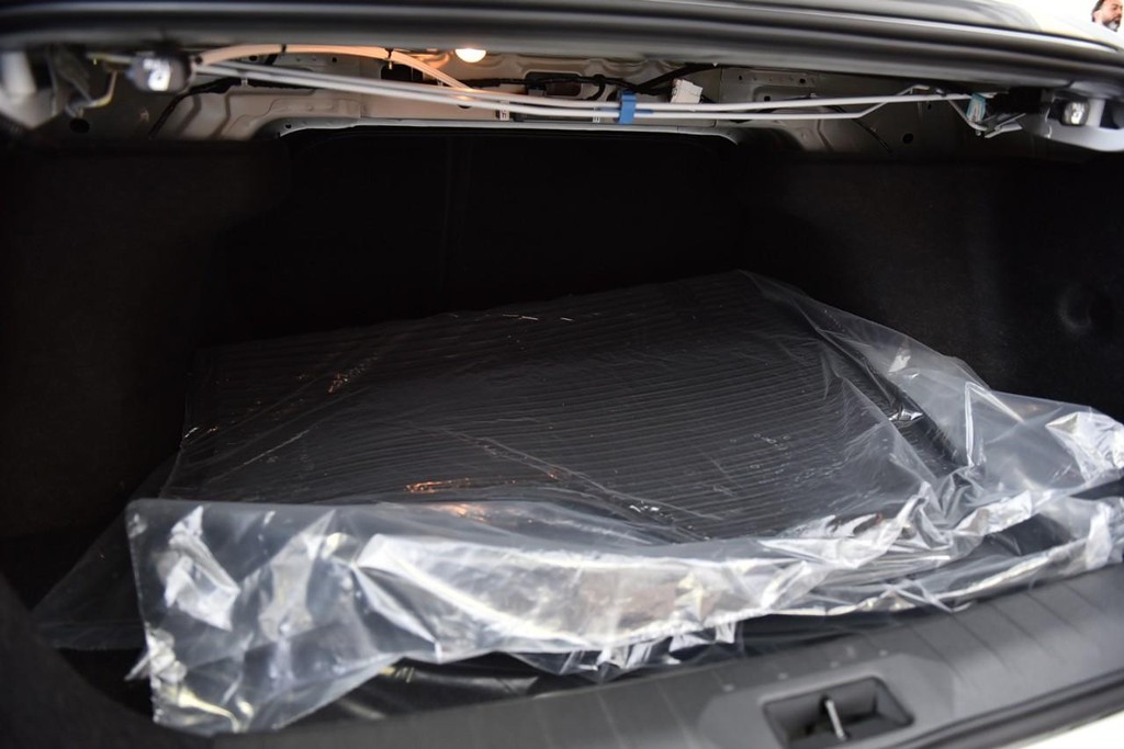 Nissan Sentra Vehicle Image 19