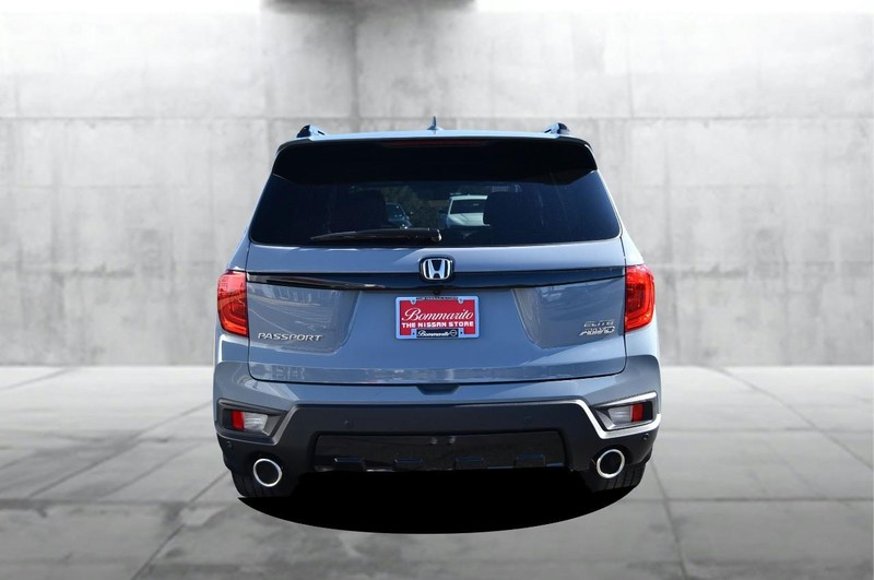 Honda Passport Vehicle Full-screen Gallery Image 06