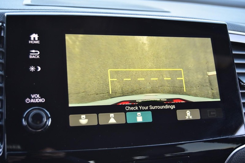 Honda Passport Vehicle Full-screen Gallery Image 16