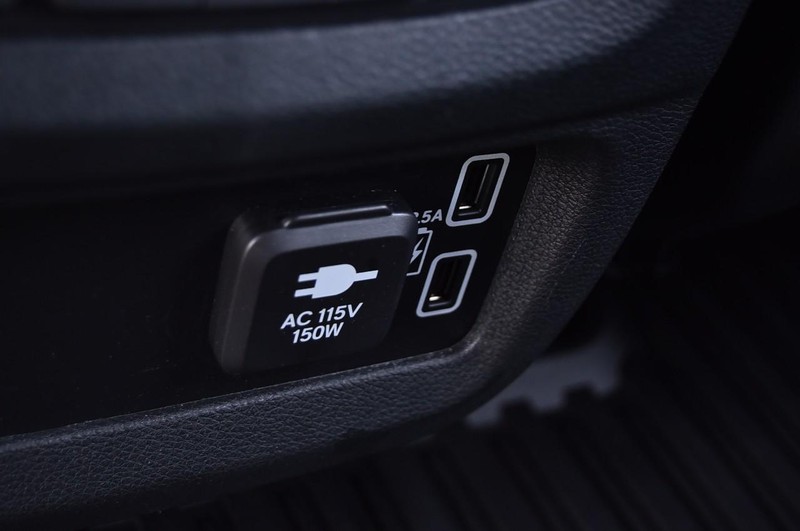 Honda Passport Vehicle Full-screen Gallery Image 30