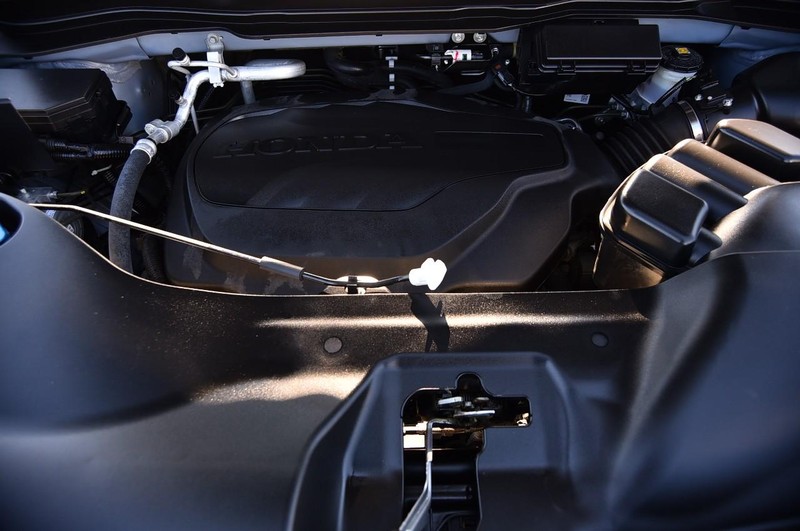 Honda Passport Vehicle Full-screen Gallery Image 33