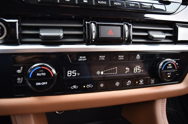 Nissan Pathfinder Vehicle Image 20