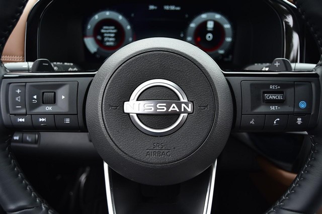 Nissan Pathfinder Vehicle Image 23