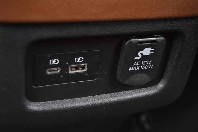 Nissan Pathfinder Vehicle Image 29