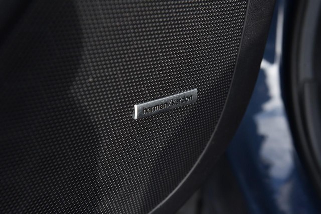 Subaru Ascent Vehicle Image 10