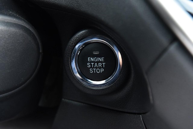 Subaru Ascent Vehicle Image 18