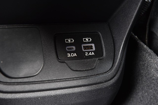 Subaru Ascent Vehicle Image 25