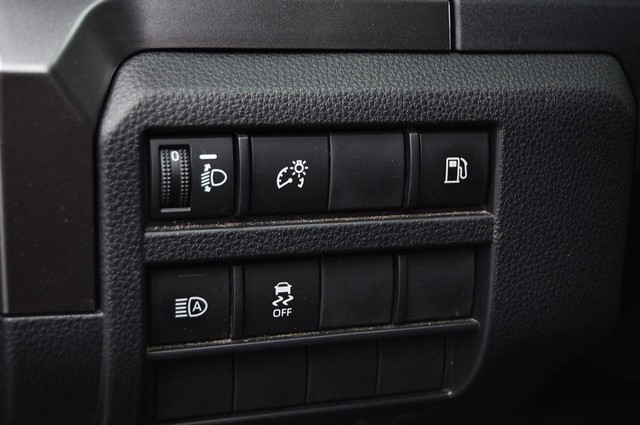 Toyota 4Runner Vehicle Image 11